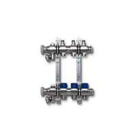 Rozdzielacz ze stali nierdzewnej. Wkładki termostatyczne na powrocie, uchwyt ścienny i zawór spustowy. 9